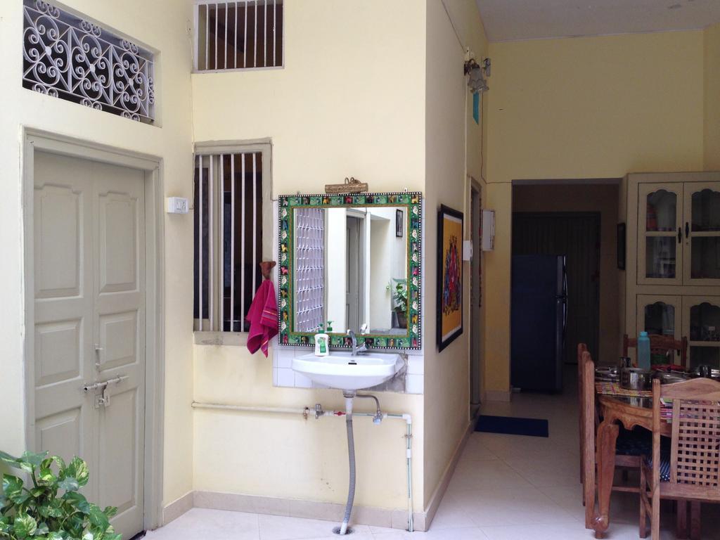Granny'S Inn Benares Kamer foto